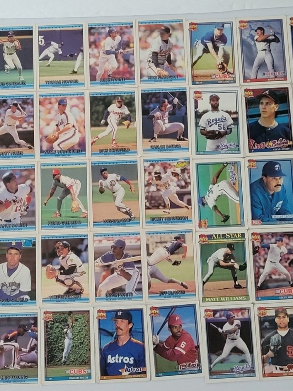 Huge Lot Over 500+ Topps Trading Cards Baseball/Football/Basketball Assorted NM.